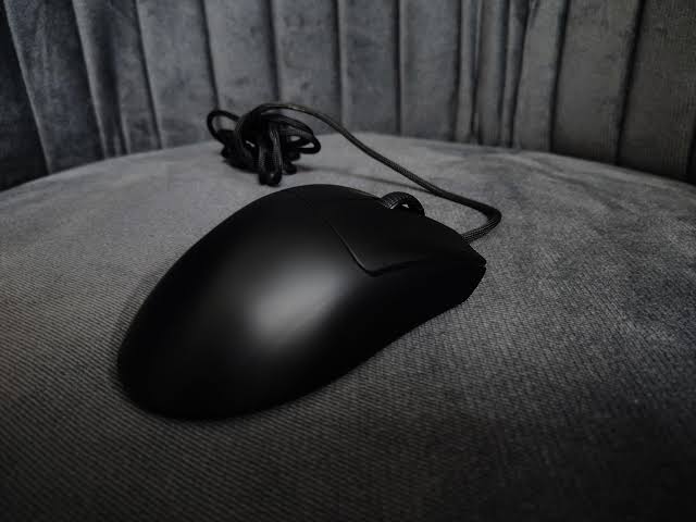 Razer DeathAdder V3 Wired Gaming Mouse